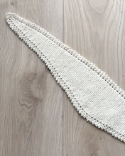 Load image into Gallery viewer, Lace - Single pattern