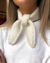 Load image into Gallery viewer, Lace - Single pattern