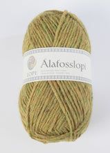 Load image into Gallery viewer, Chartreuse Green Alafosslopi - 9965